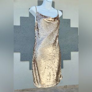 New Rose Gold/Champagne Sequin Mini Dress. Size M. Adjustable Spaghetti straps